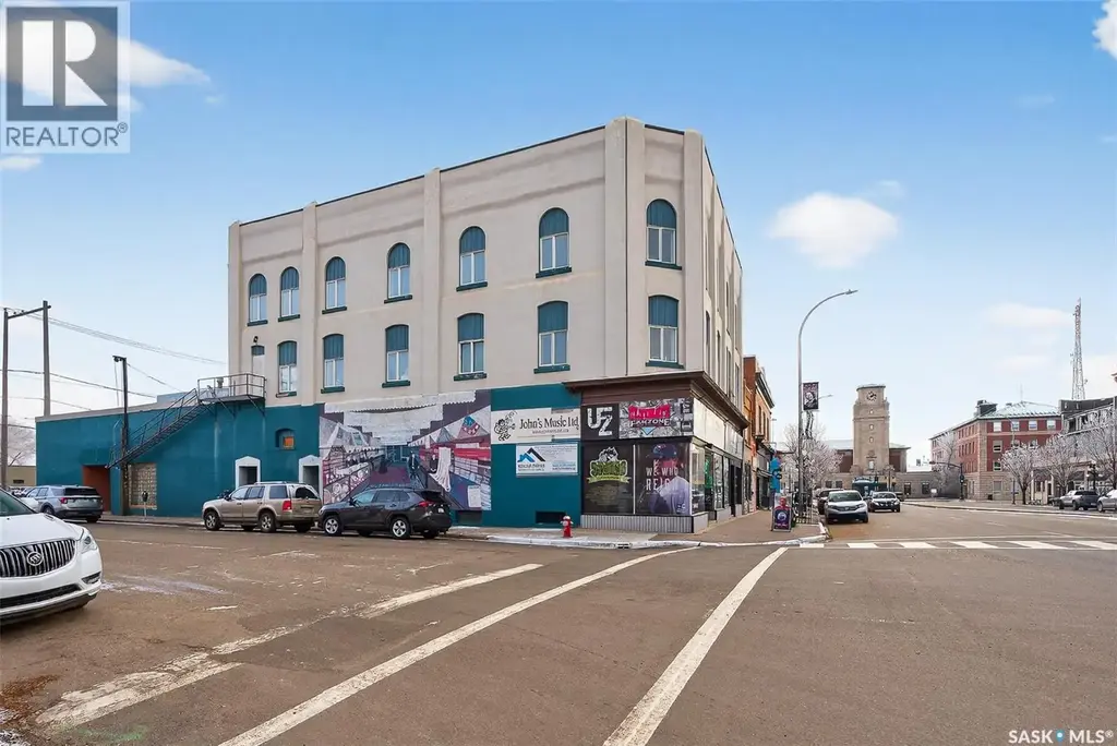 4 37 Main Street N, Moose Jaw